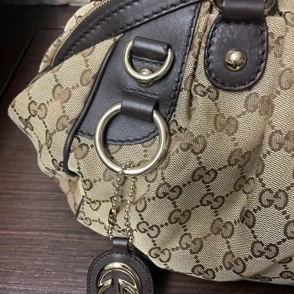 100% authentic Gucci Sukey canvas Crossbody bag‼️‼️‼️PRICE DROP ‼️‼️‼️ - Picture 6 of 7